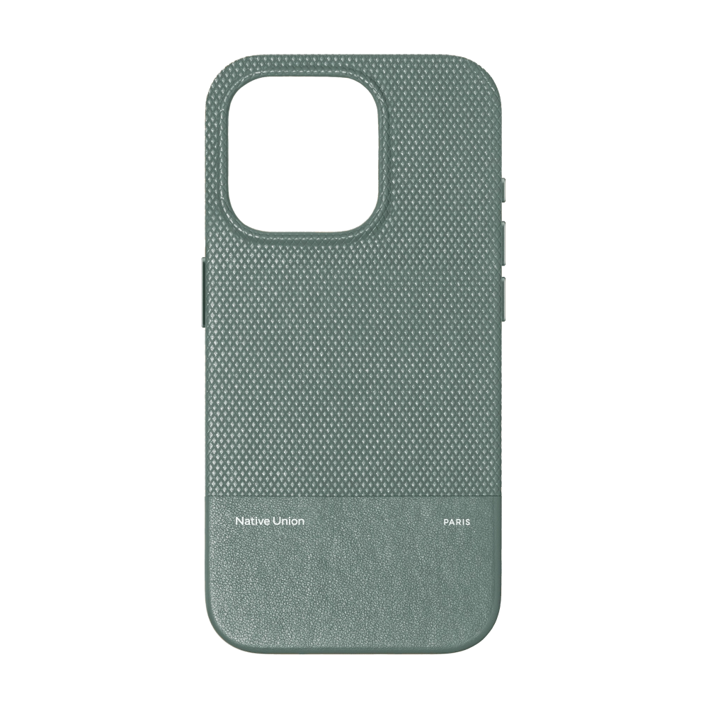 Фото Чехол Native Union (RE)Classic Case MagSafe для iPhone 16 Pro, зеленый сланец На фото изображено Чехол Native Union (RE)Classic Case MagSafe для iPhone 16 Pro, зеленый сланец